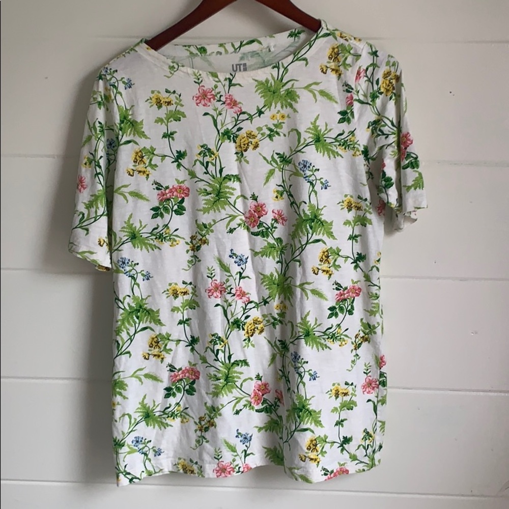 Floral print tee